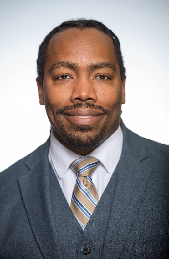 Headshot of John Johnson, Jr.